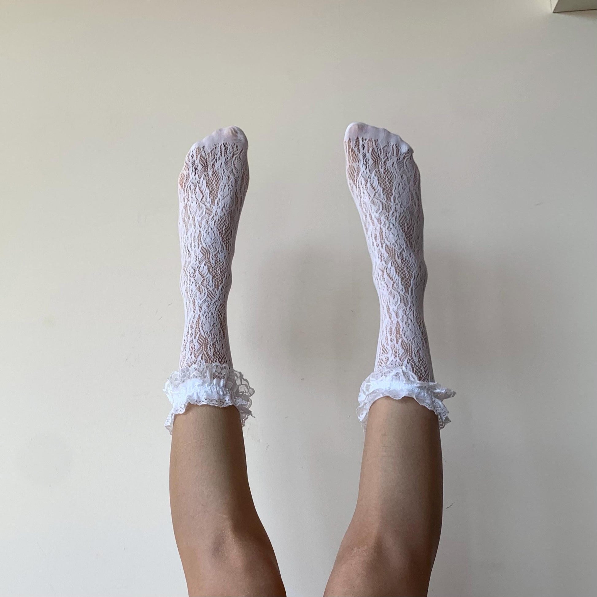 White Floral Frilled Lace Fishnet Socks
