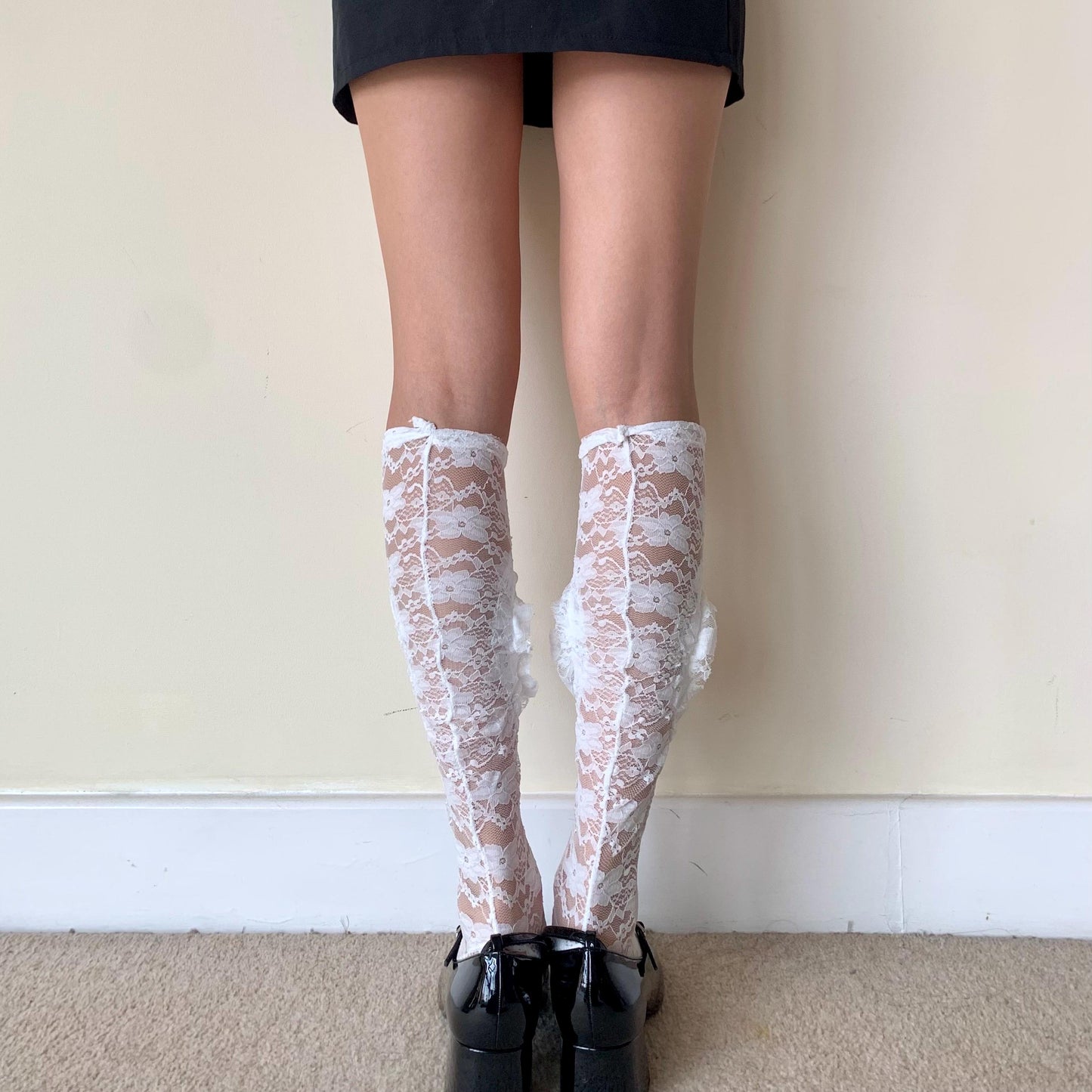 White Floral Knee-High Lace Socks with Heart Cutout Detail