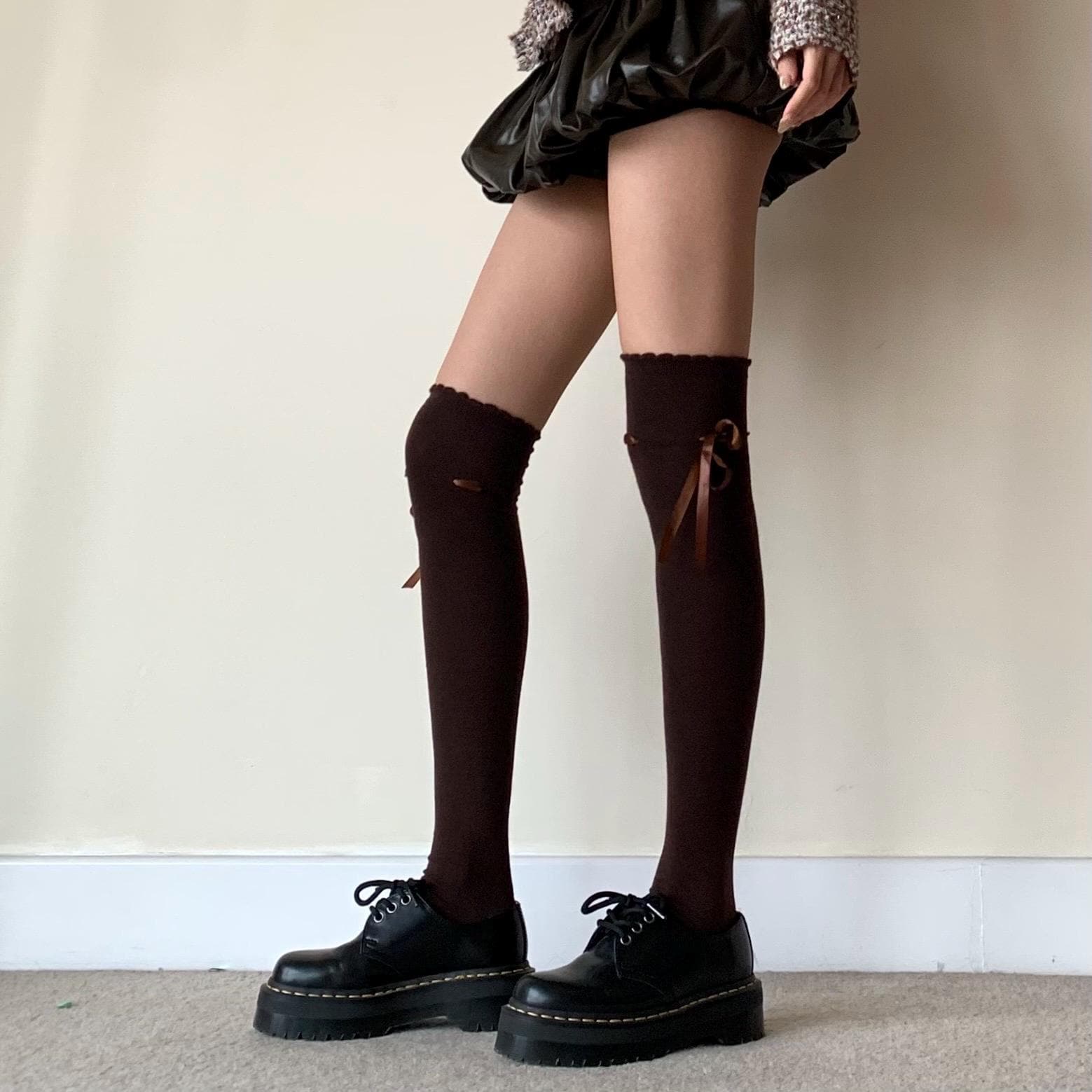 Brown Knee-high Cotton Socks with Ruffle Trim & Side Ribbon Ties - One size / Brown - stockings