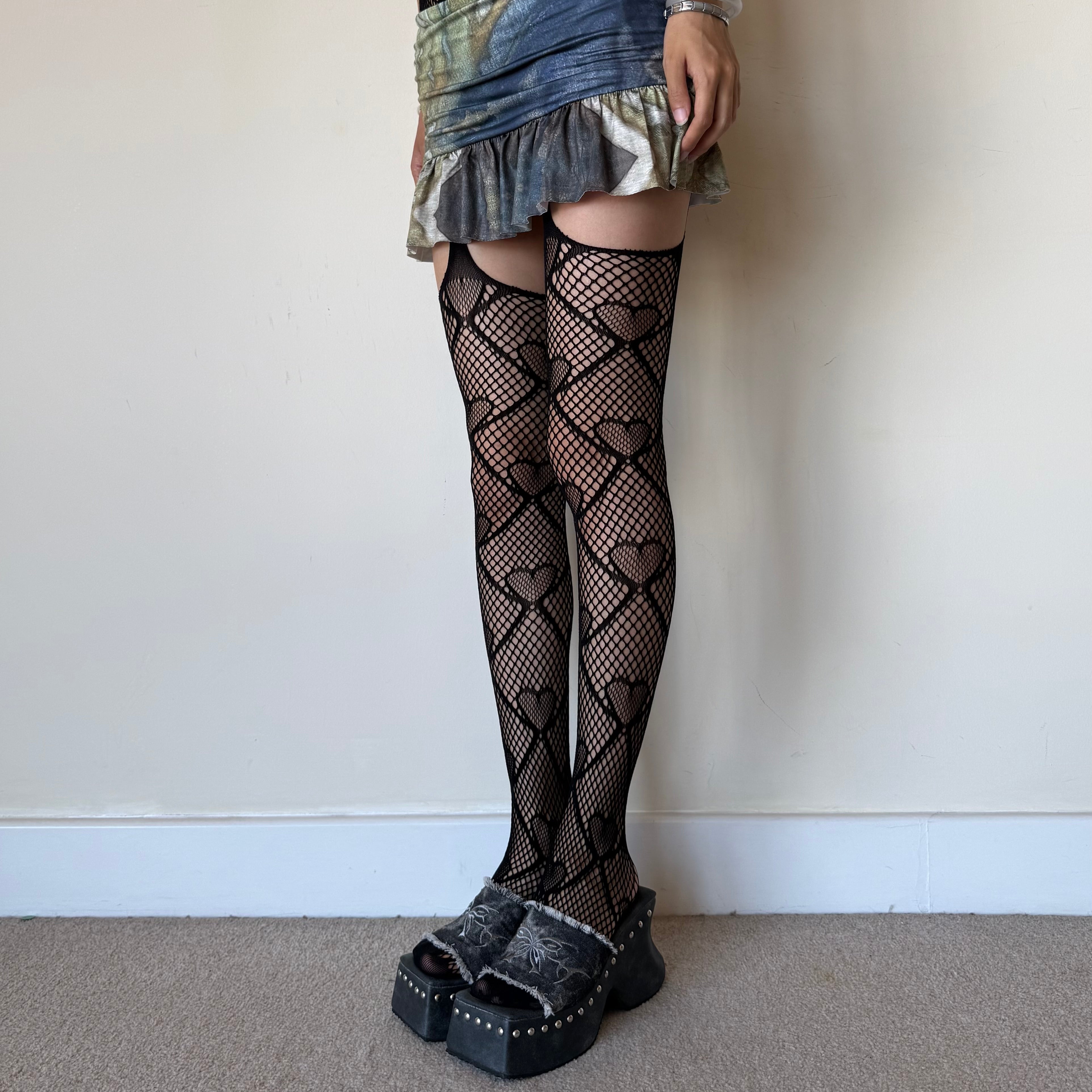 Black Heart Lattice Suspender Fishnet Tights