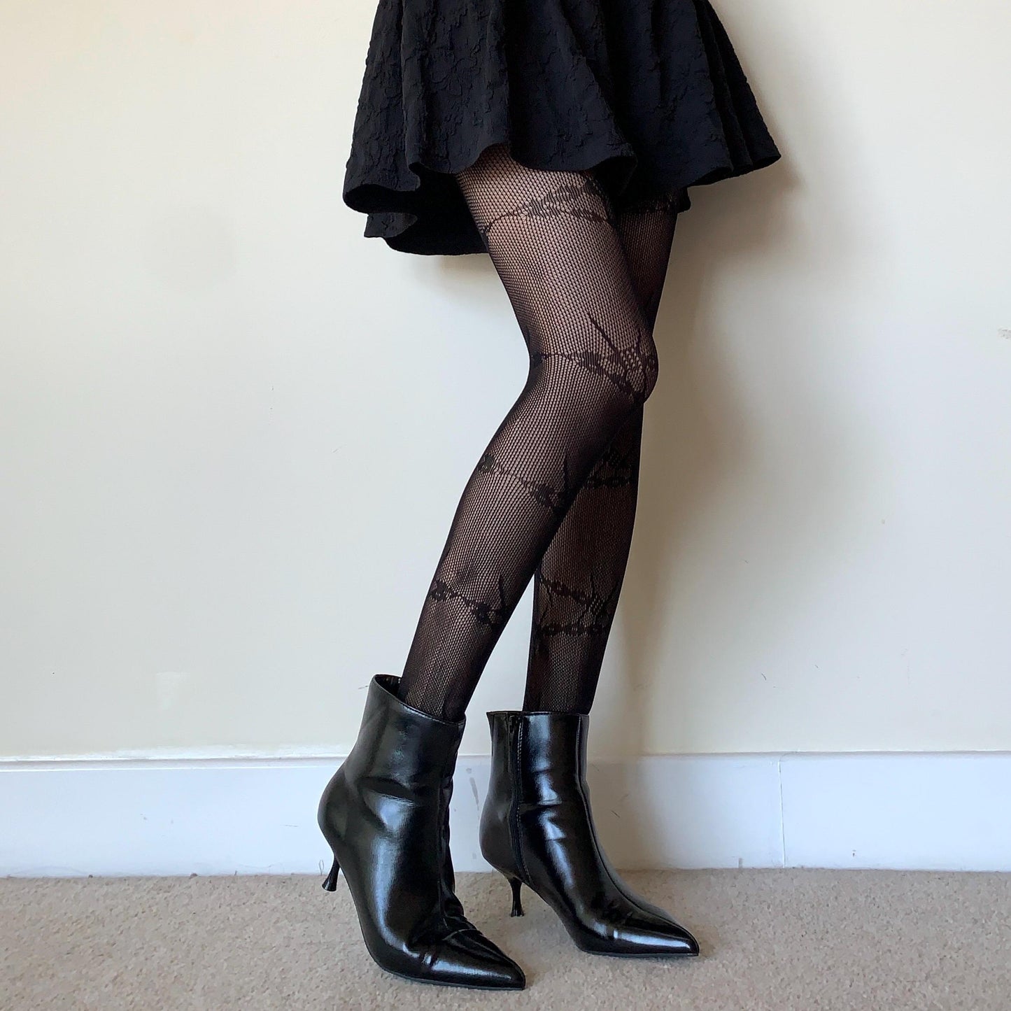 Black Barbed Wire Fishnet Tights - tights