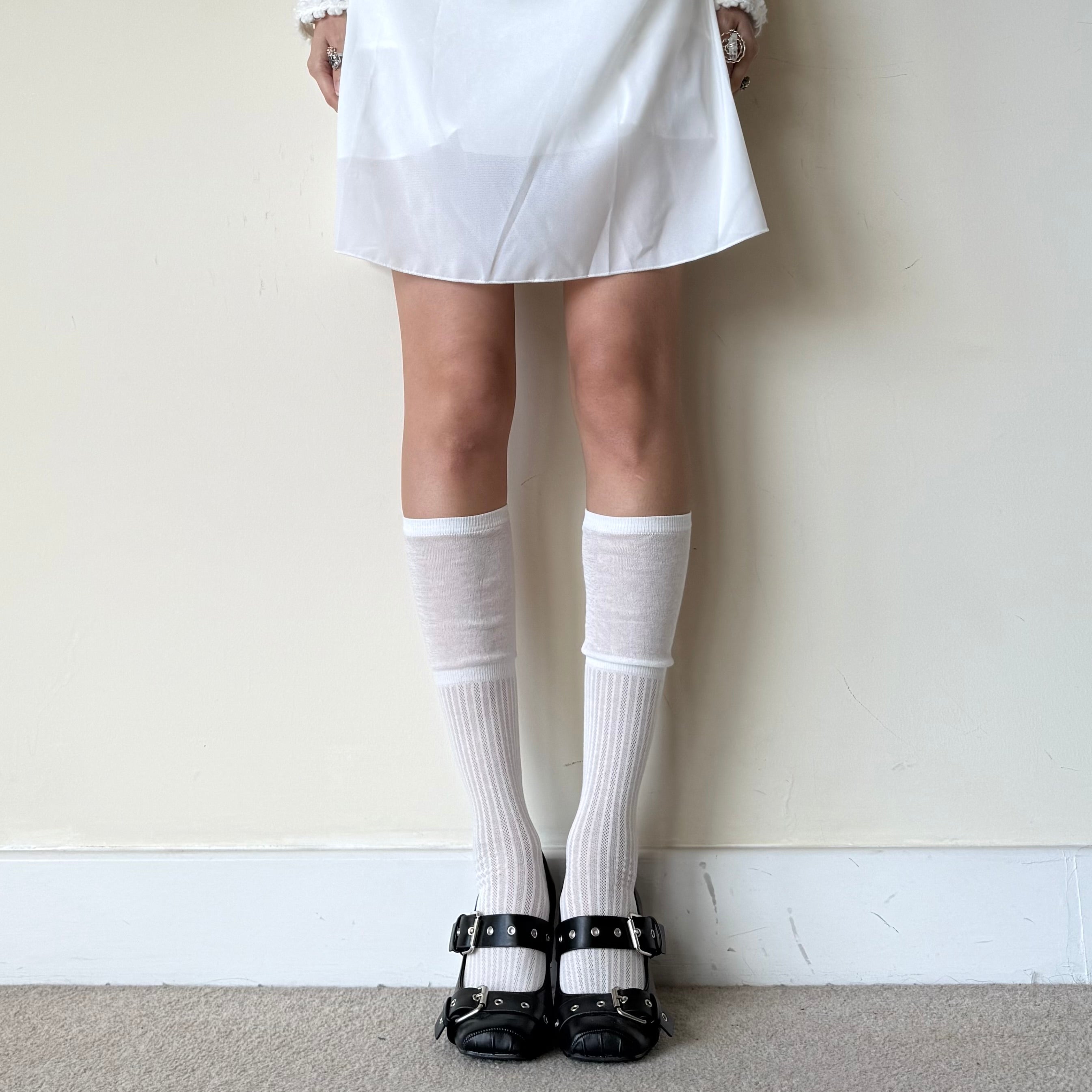 White Ribbed Combed Cotton Knee-High Socks