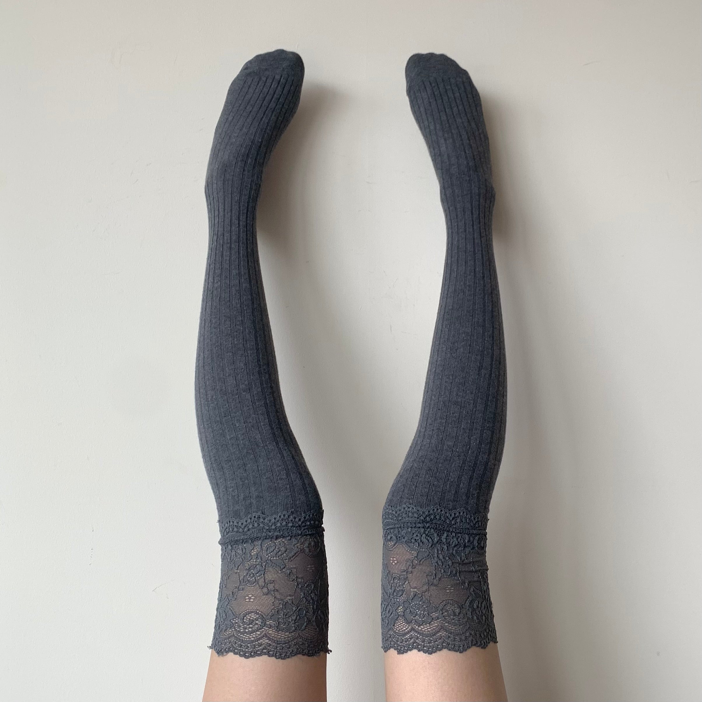 Grey Knee-High Cotton Socks with Floral Lace Trim