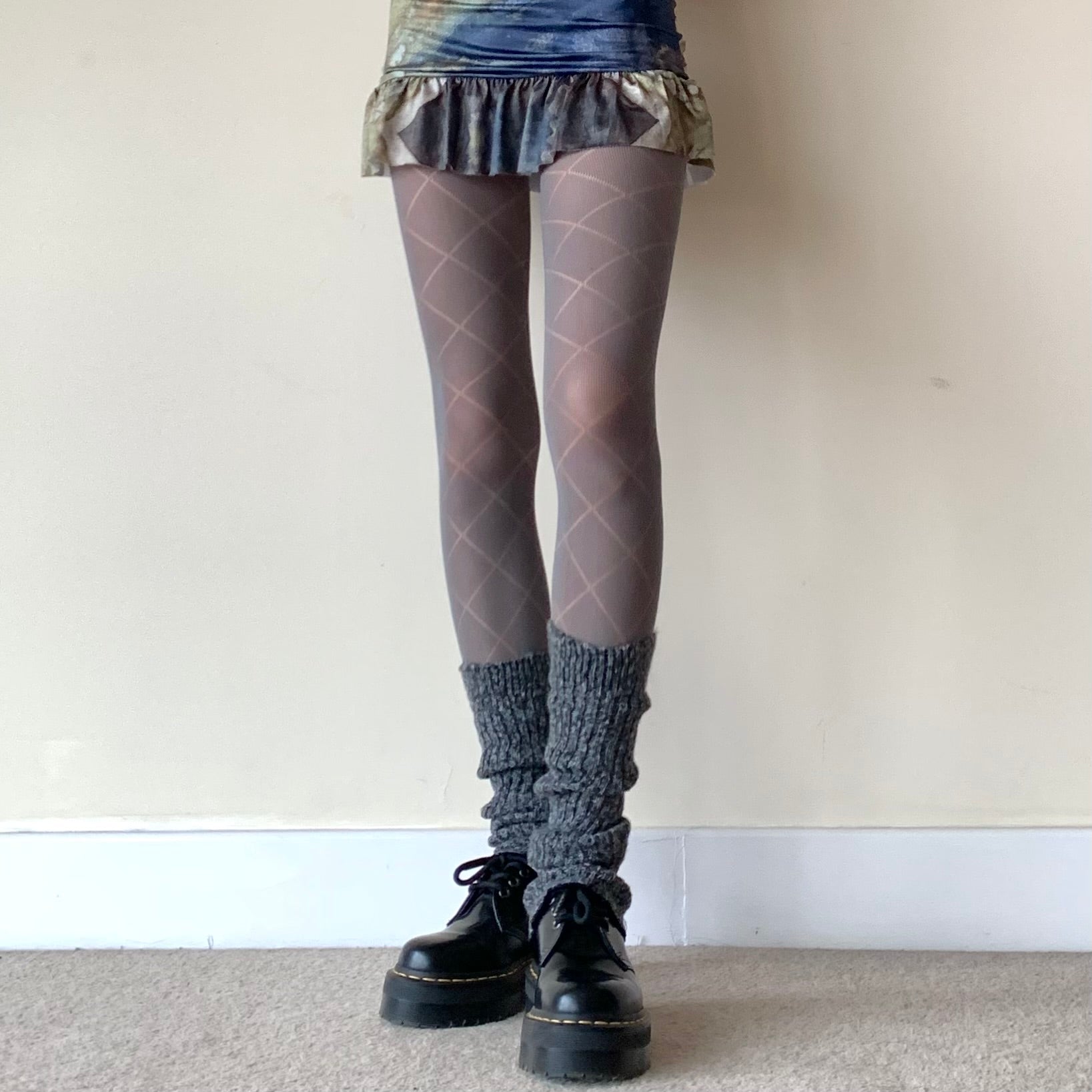 Grey Diamond Cross Lace Tights