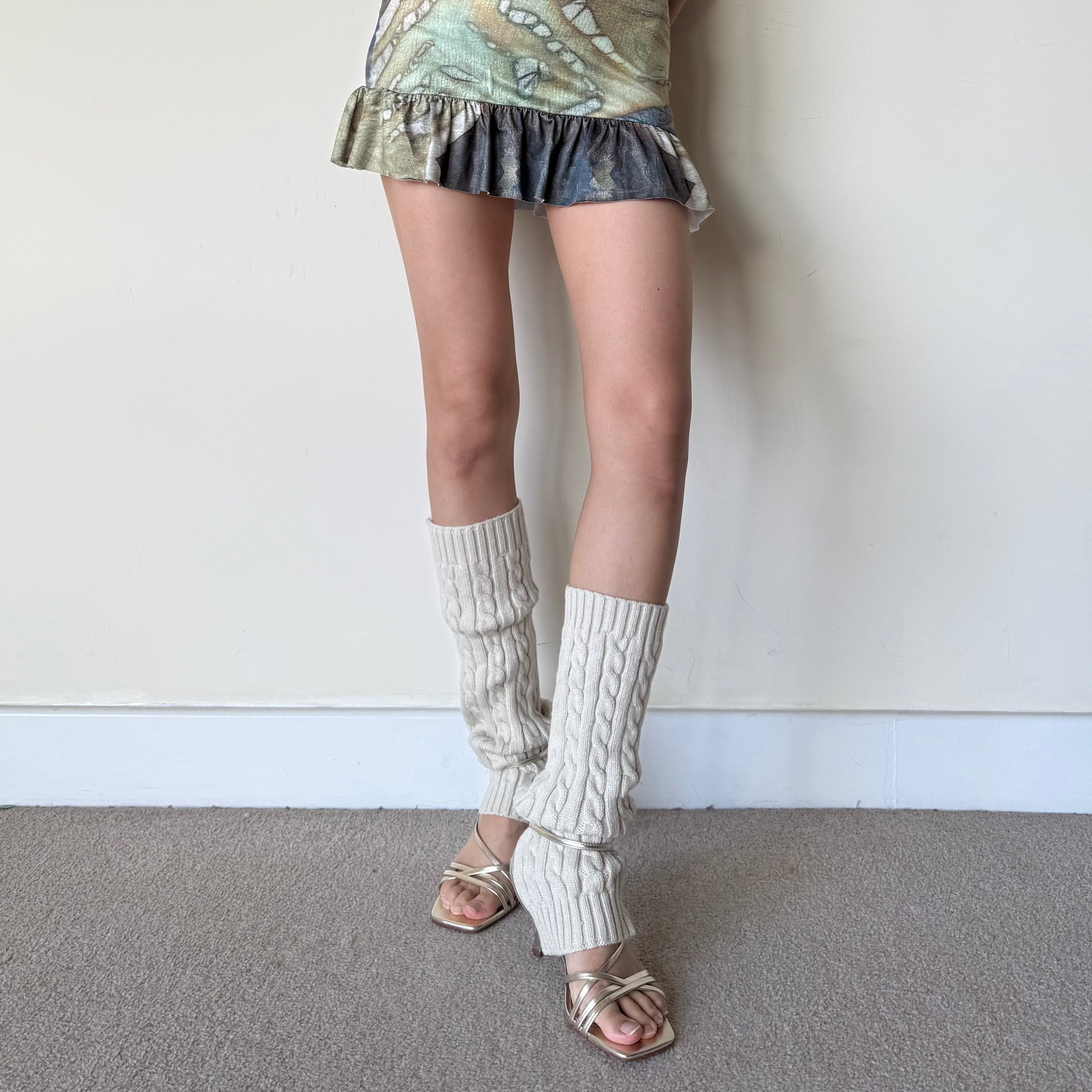 Oatmeal Cable-Knit Leg Warmers