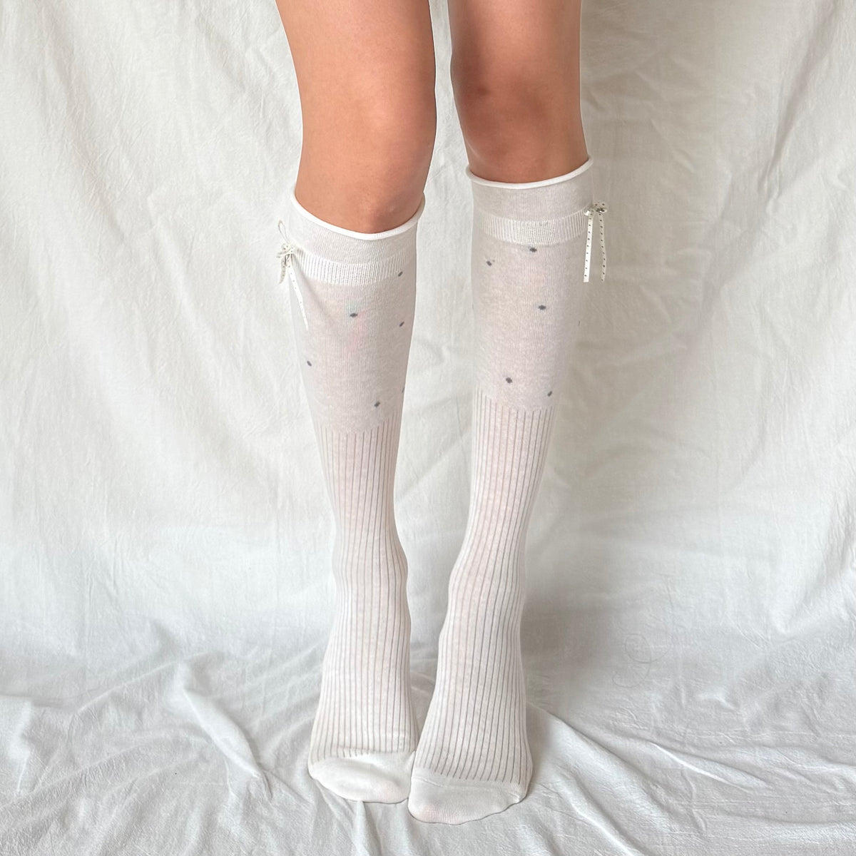 Cream White Polka Dot Ribbon Knee-High Socks with Heart Charm