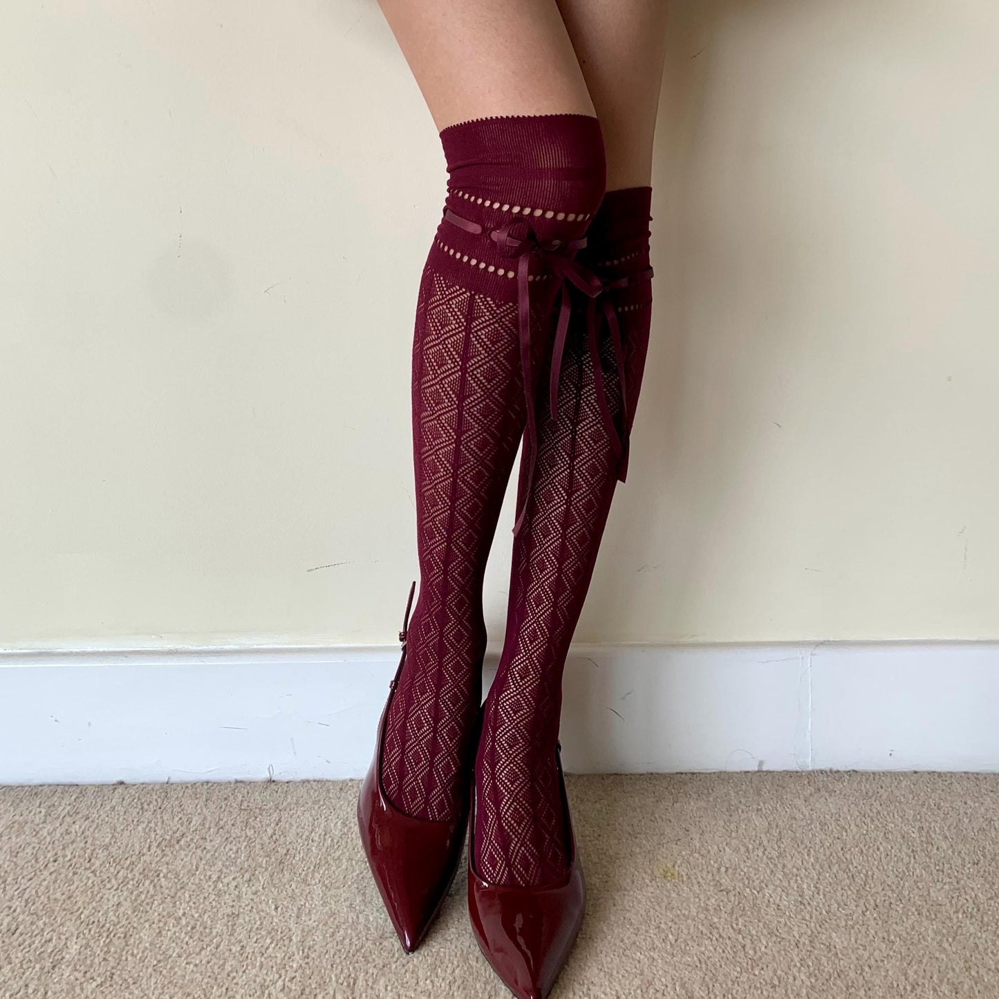 Burgundy Diamond Fishnet Knee High Socks with Adjustable Lace Bow Tie - stockings