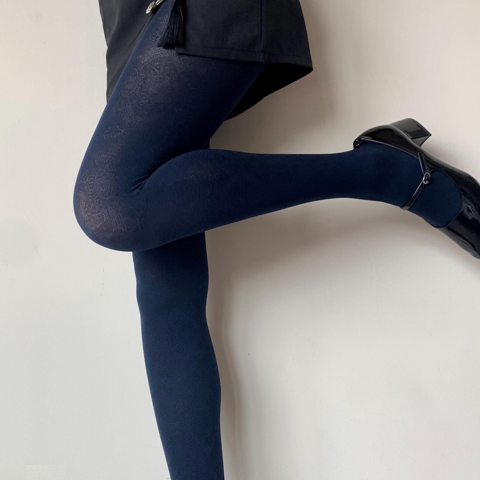 Navy Ancient Egyptian-Inspired Pattern Opaque Velvet Tights
