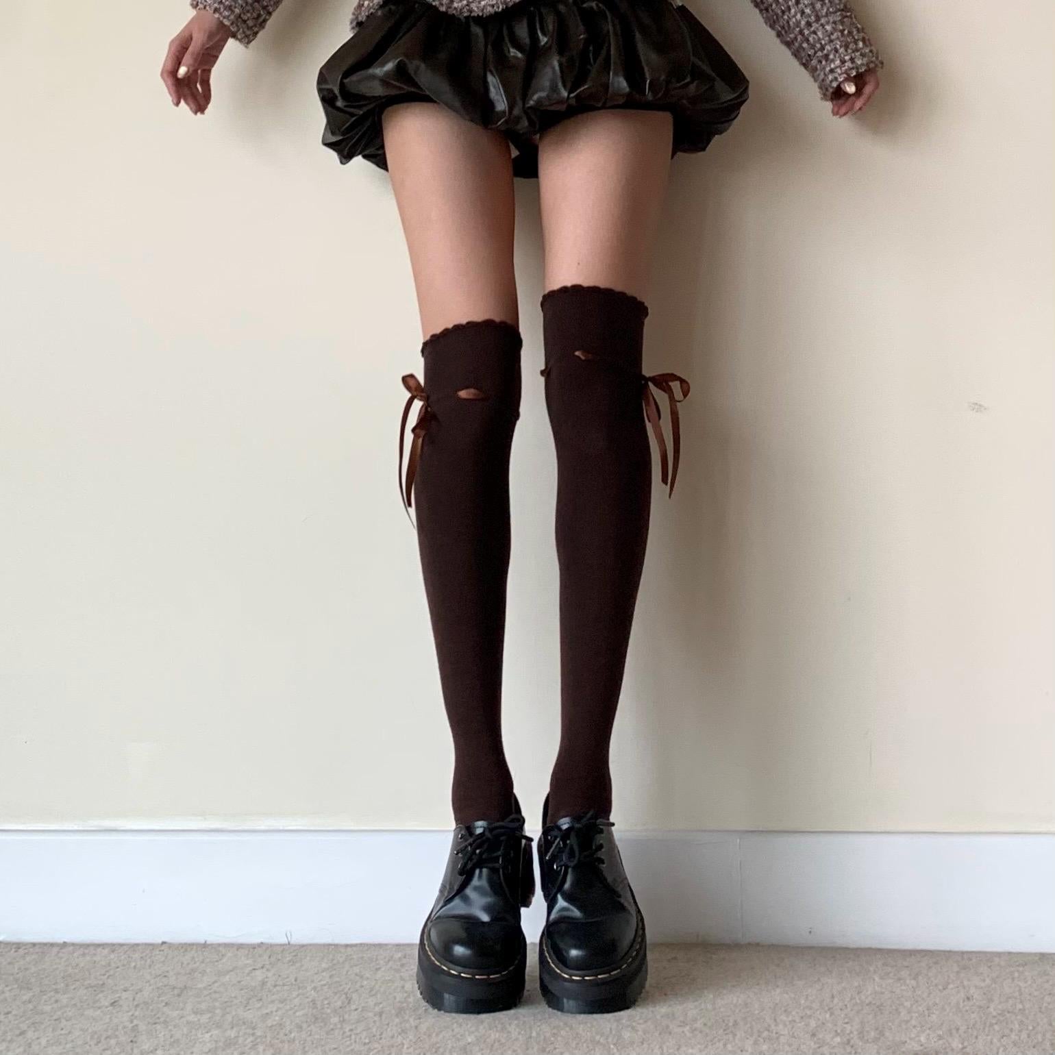Brown Knee-high Cotton Socks with Ruffle Trim & Side Ribbon Ties - One size / Brown - stockings