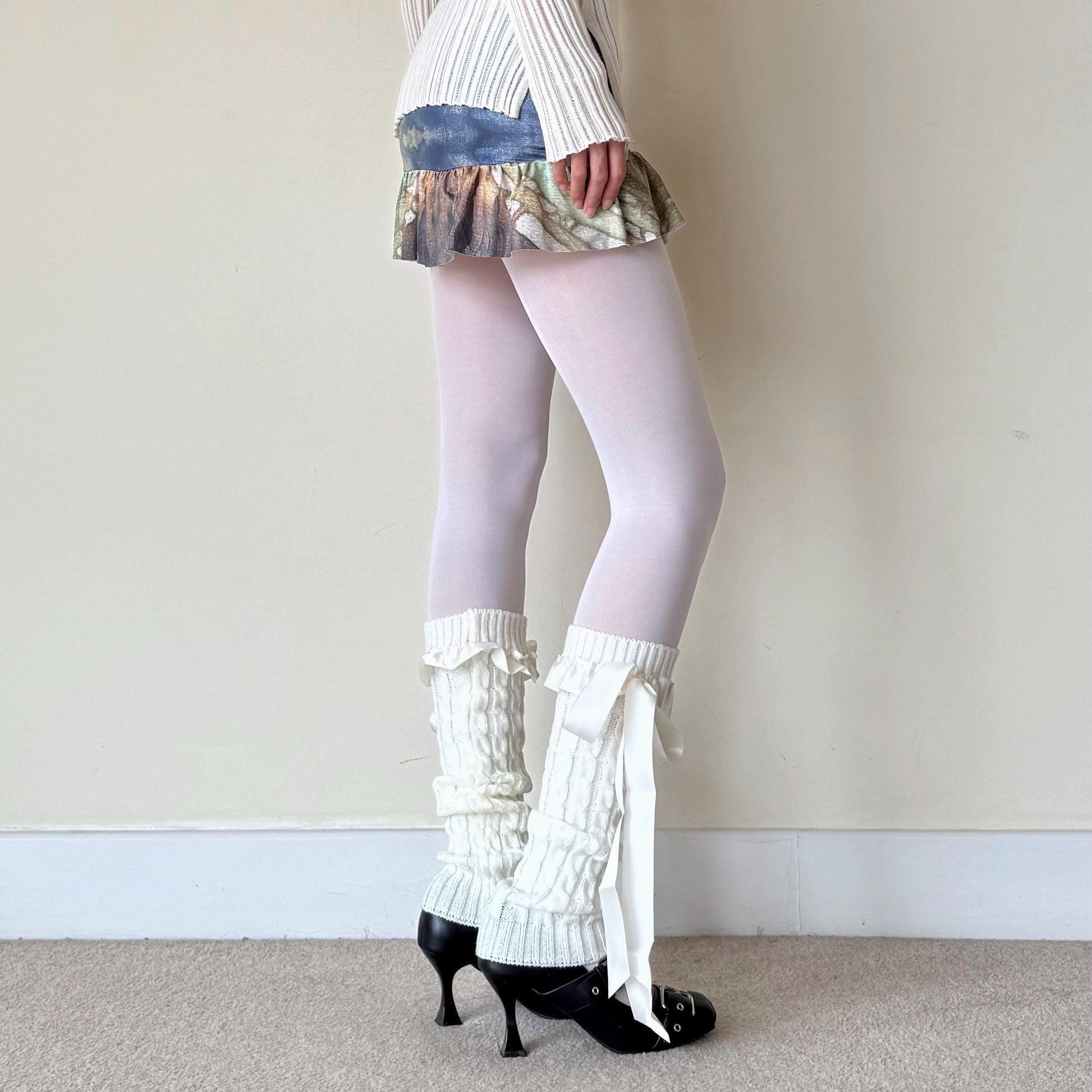 Cream White Knit-Style Leg Warmers with Lace Frill & Bow - leg warmers