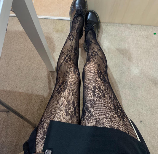 Black Rose Floral Fishnet Tights - Black / One size
