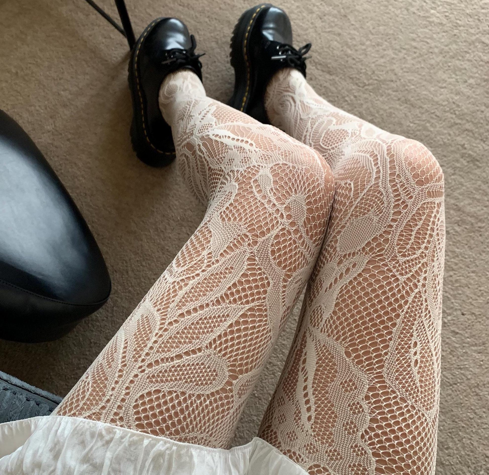 Cream Floral & Botanical Lace Fishnet Tights - White / One size